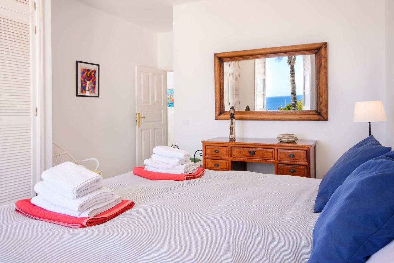 La Casa Del Puerto, Puerto Calero Villa Bagian luar foto