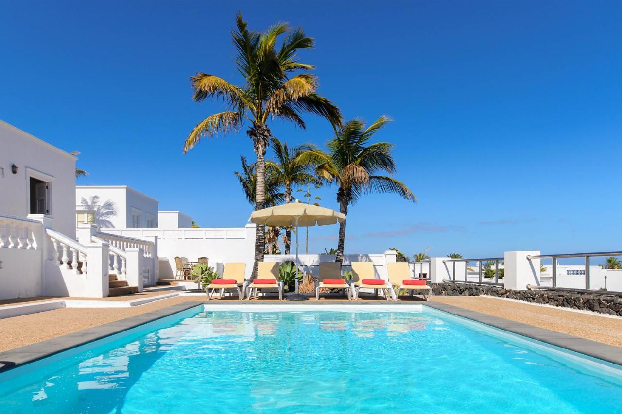La Casa Del Puerto, Puerto Calero Villa Bagian luar foto