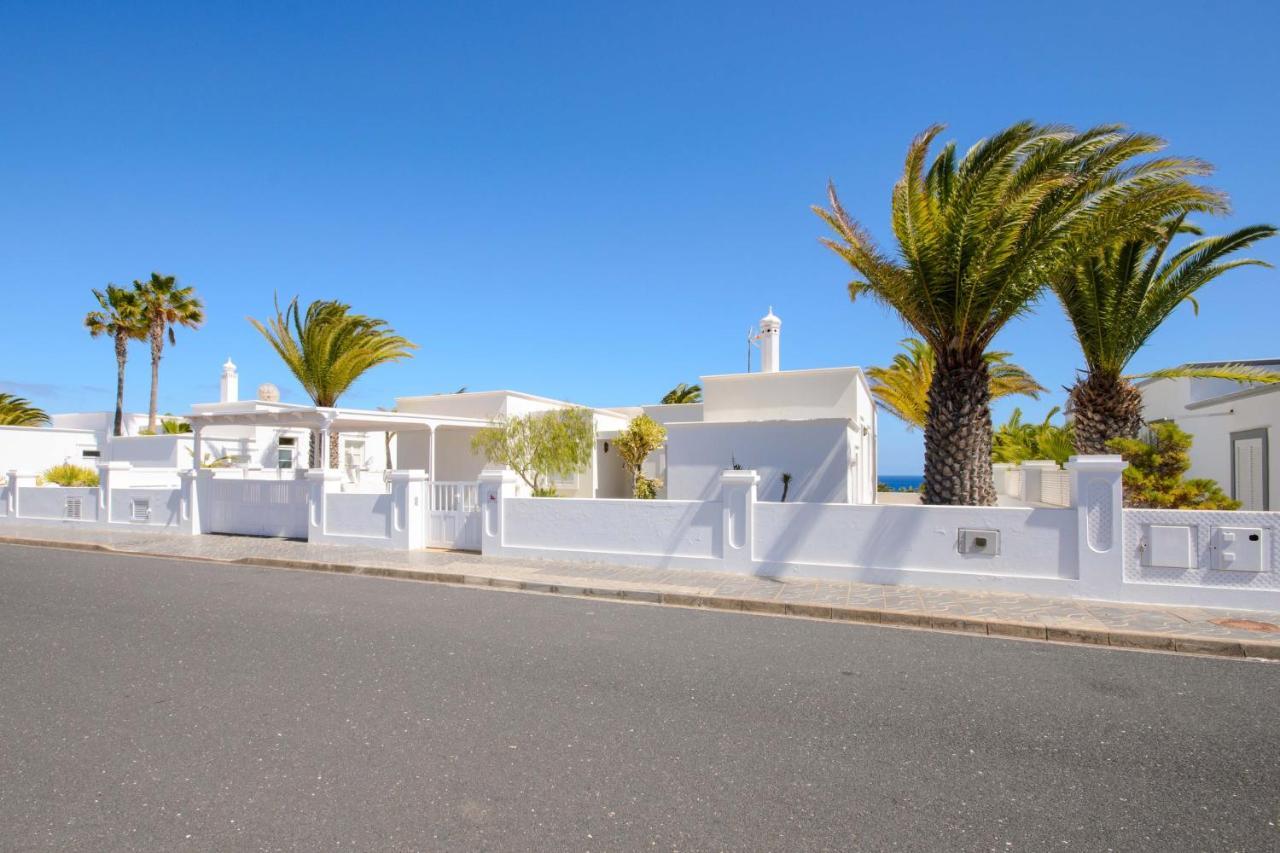 La Casa Del Puerto, Puerto Calero Villa Bagian luar foto