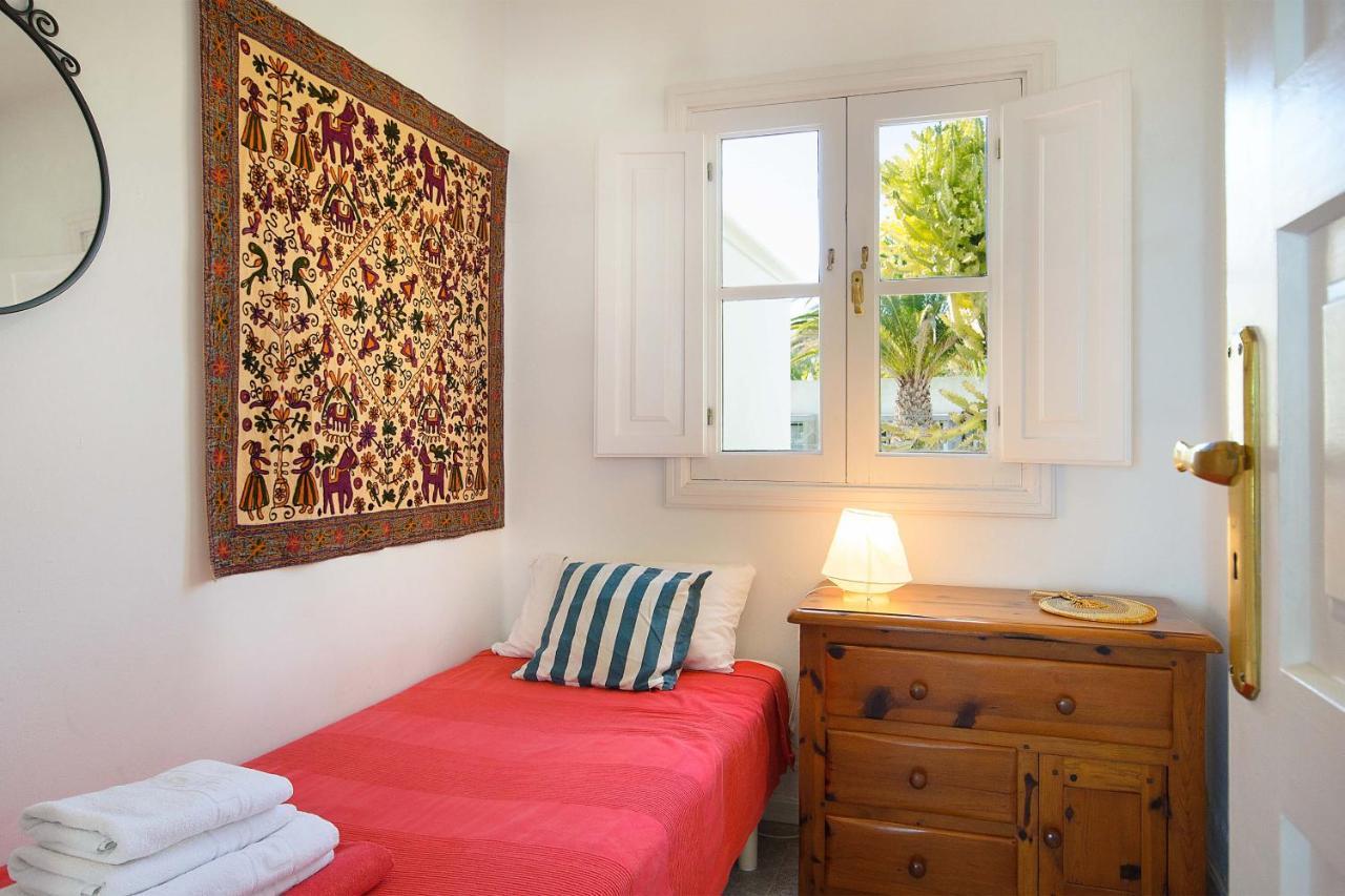 La Casa Del Puerto, Puerto Calero Villa Bagian luar foto