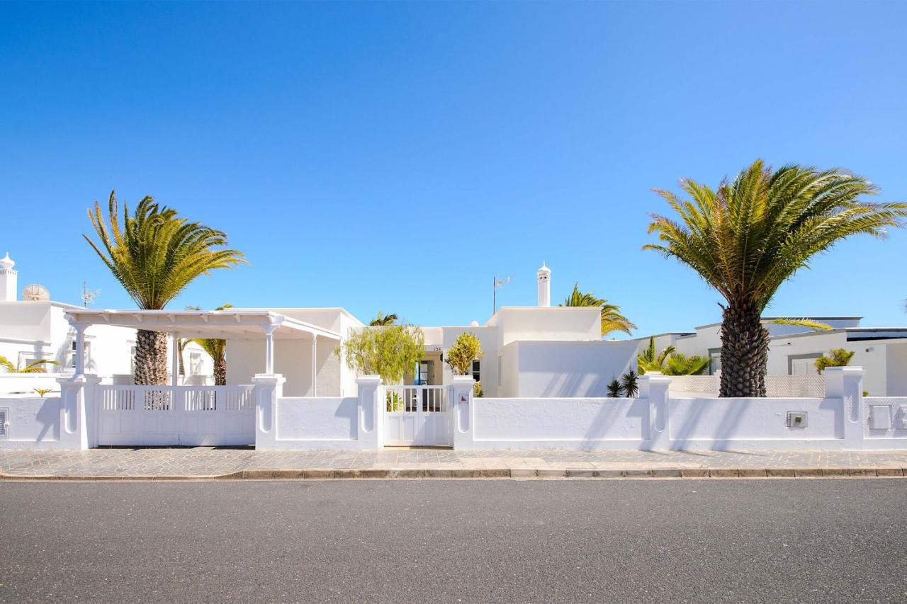 La Casa Del Puerto, Puerto Calero Villa Bagian luar foto